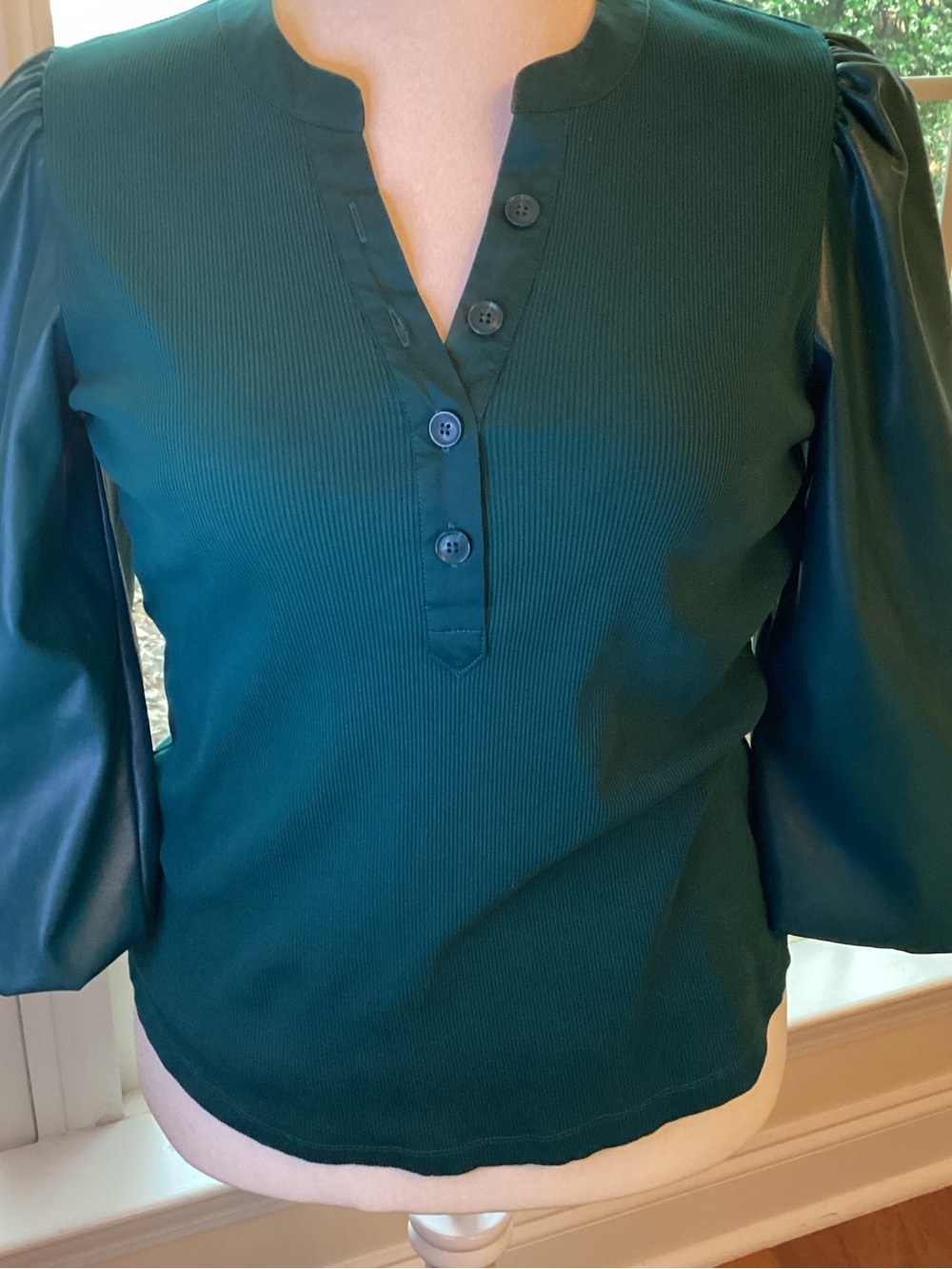 Set: Chico's Teal Green Button-Down Top with Puff Sleeves with matching pants